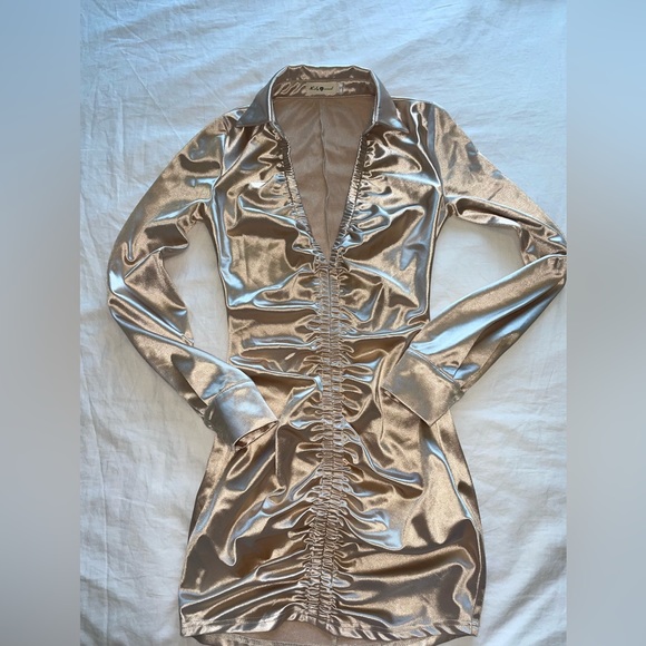 Beautiful Rose Gold Mini Dress - Picture 3 of 6